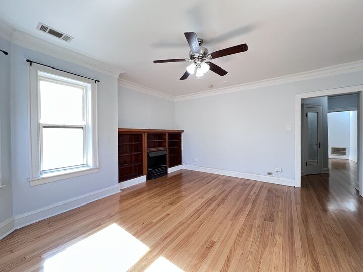 Property Photo:  6424 S Talman Avenue 2  IL 60629 