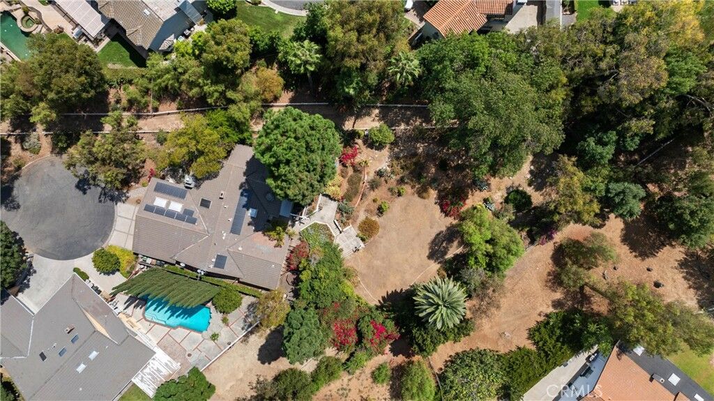 Property Photo: 5141 Siesta CA 92886