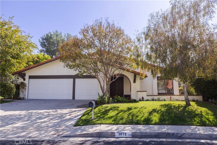 Property Photo: 11772 Monte Leon Way CA 91326