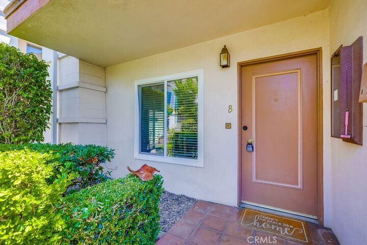 Property Photo:  1354 Shadow Lane 102  CA 92831 