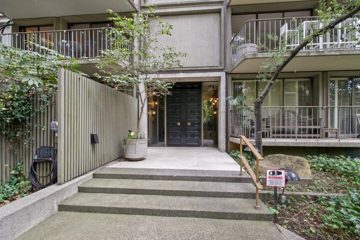 Property Photo:  4100 Folsom Boulevard 2B  CA 95819