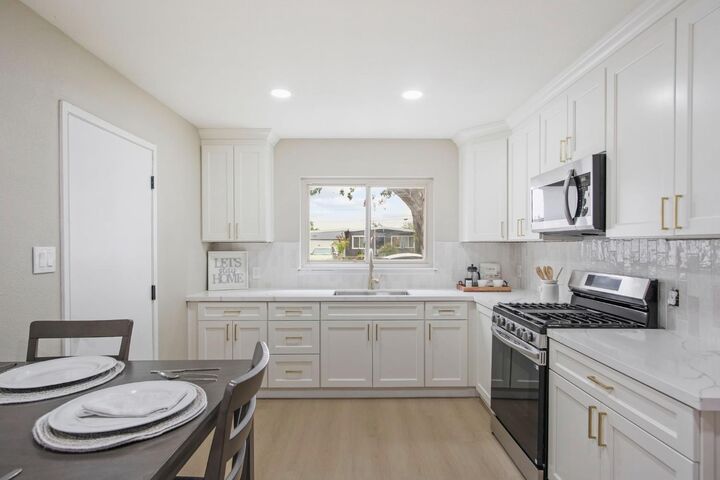 Property Photo:  311 Cowell Avenue  CA 95336