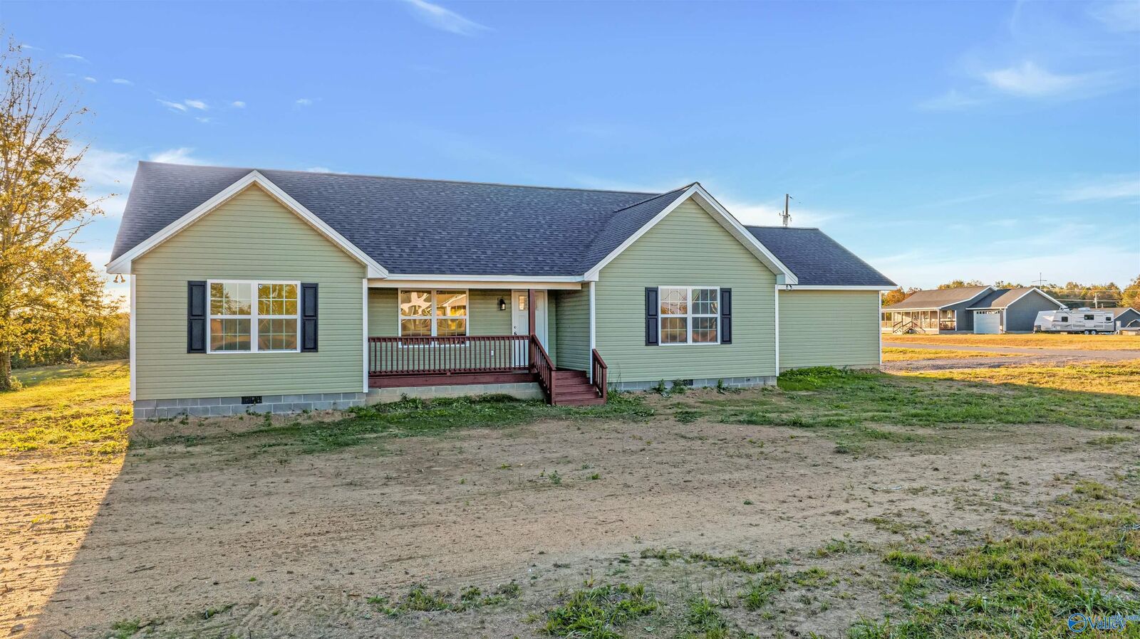 Property Photo:  15 Kyle Street  AL 35986