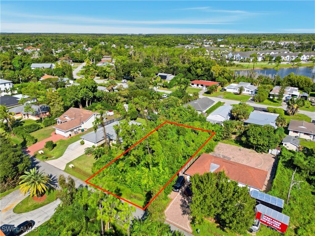 Property Photo:  334 Porter Street  FL 34113