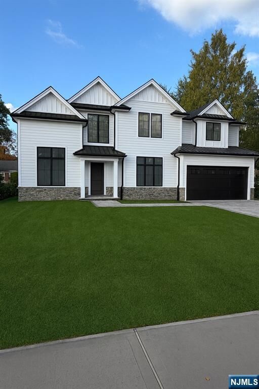 Property Photo: 327 Harristown Road NJ 07452