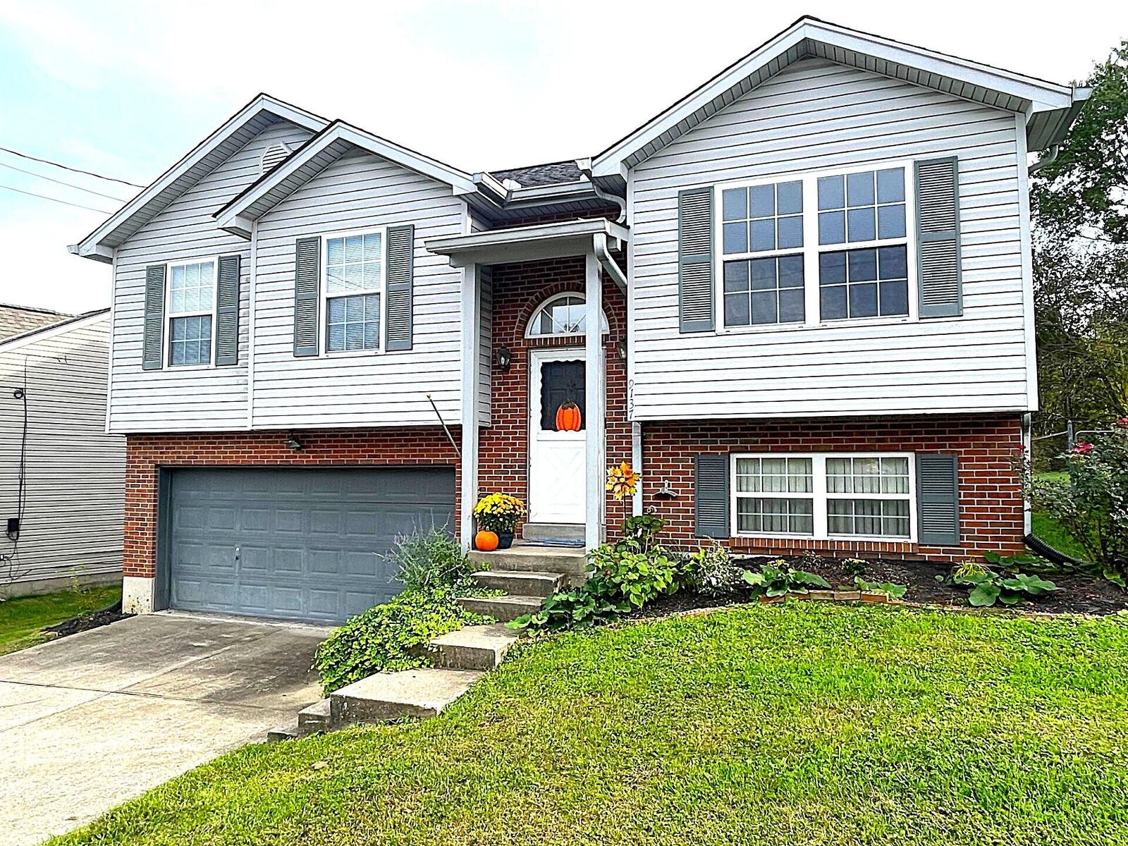 Property Photo:  9137 Tamarack Drive  KY 41017