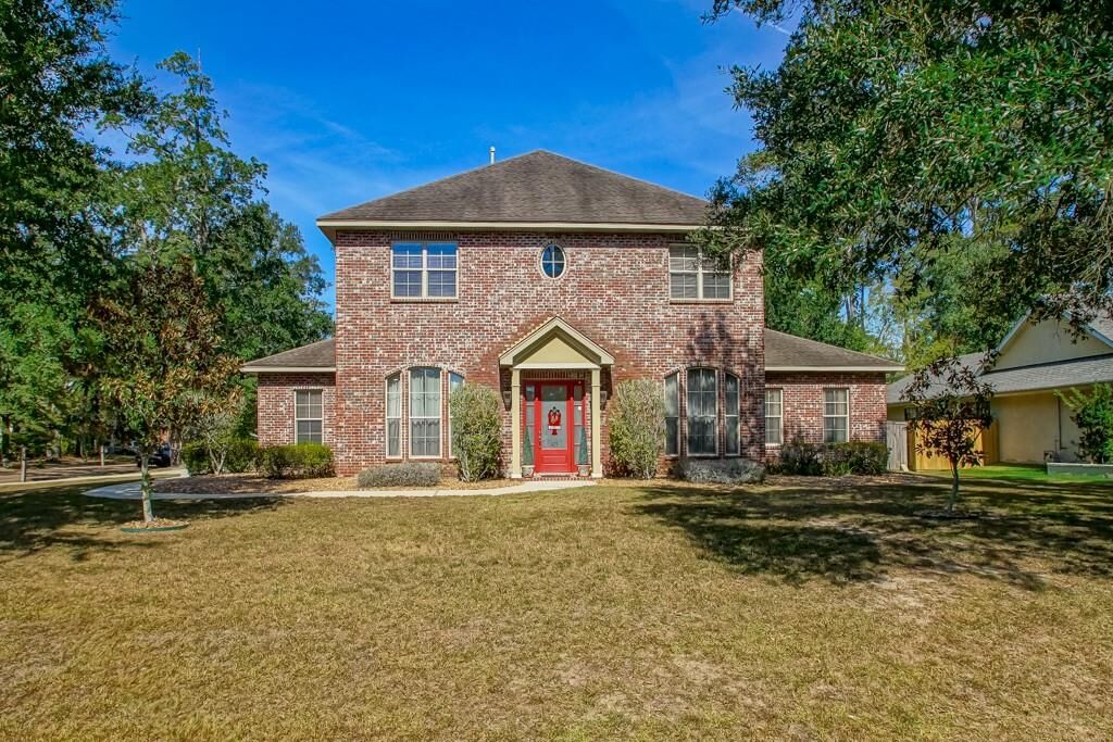 Property Photo: 129 Marina Boulevard LA 70471