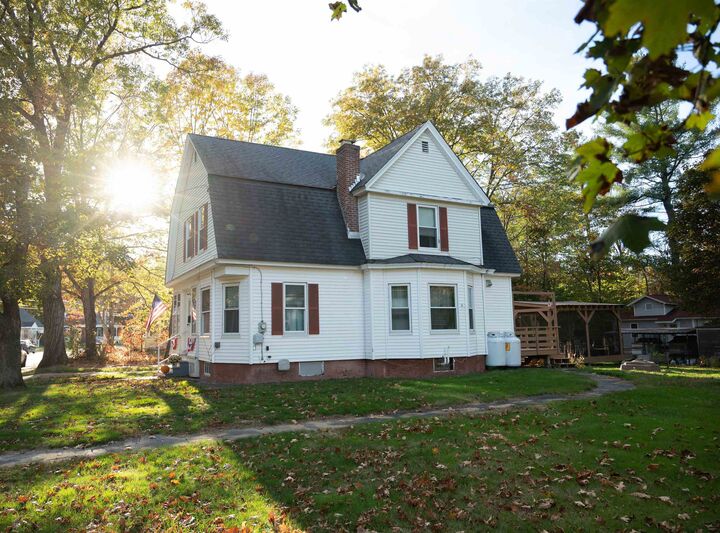 Property Photo: 35 Woodland Street NH 03743