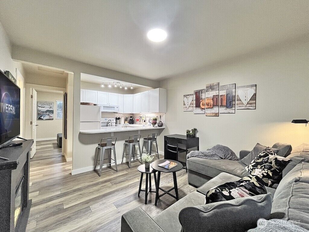 Property Photo:  250  Tucker Avenue 9  WA 98250 