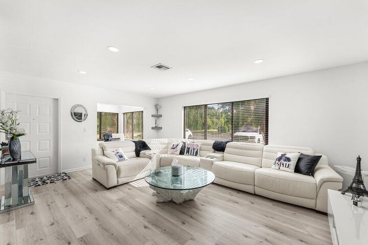 Property Photo:  5300 Nesting Way A  FL 33484