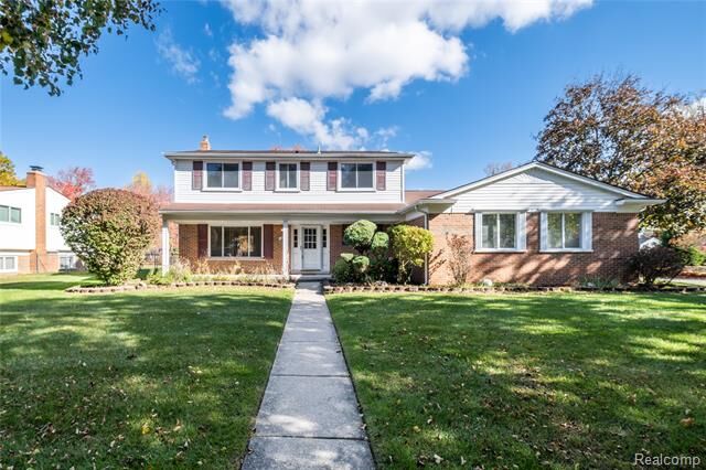 Property Photo:  18526 Southampton Street  MI 48152 