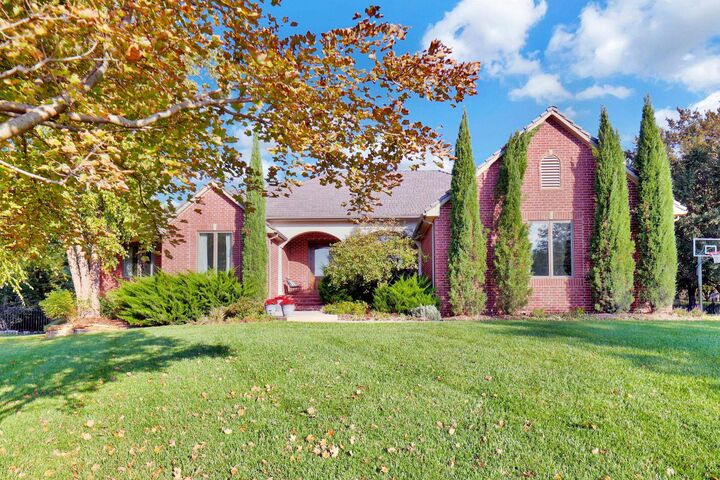 9 N Stagecoach Ct  Wichita KS 67230 photo