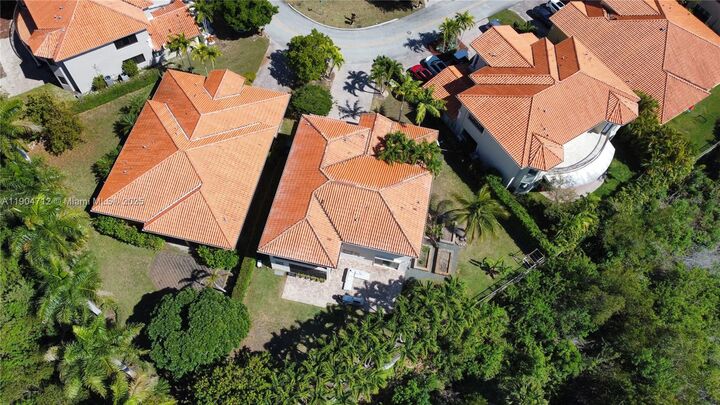 Property Photo:  18704 SW 76th Ct  FL 33157