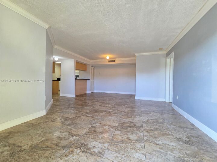 Property Photo: 10785 SW 108th Ave 104 FL 33176