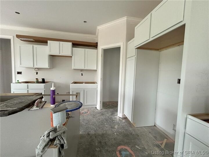 Property Photo: 8122 Farming Way IN 47111