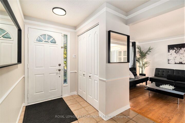 Property Photo: 470 Rougemount Crescent ON K4A 2Z2