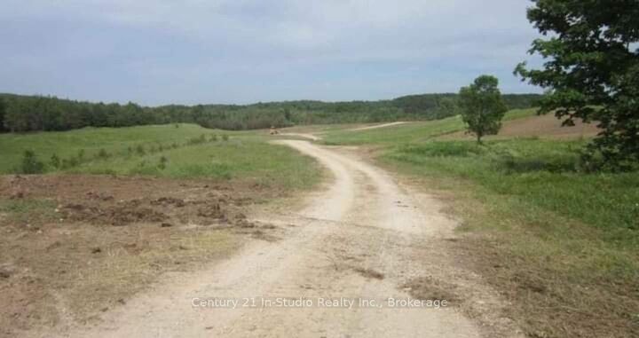 Property Photo:  395594 Concession Road 2 N/A  ON N0H 2V0 