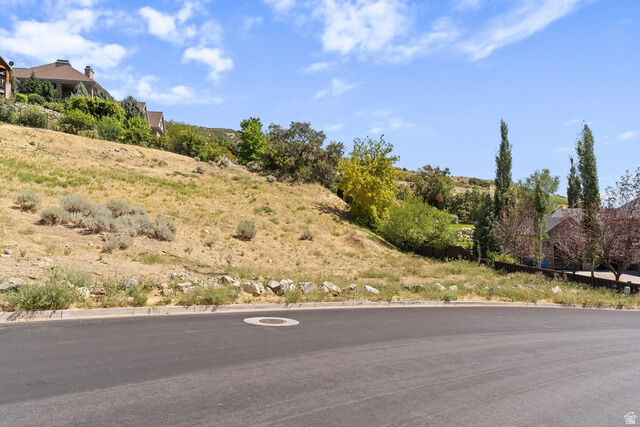 Property Photo:  391 E Greystone 316  UT 84025