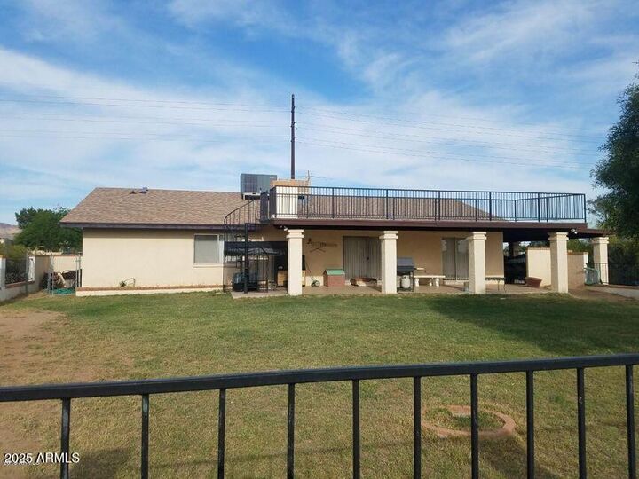 Property Photo: 2442 N 76th Street AZ 85207