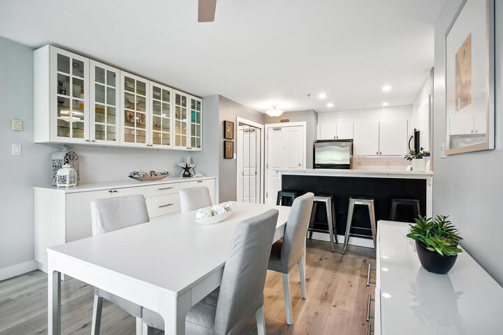 Photo de la propriété: 225 Newport Drive 404 BC V3H 5H1