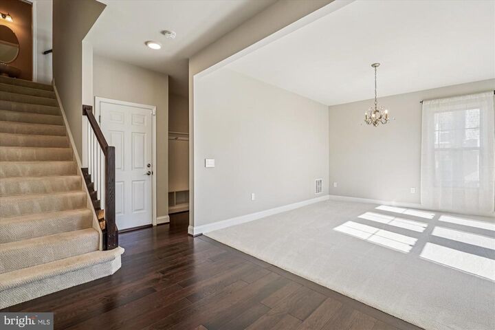 Property Photo: 2073 Alder Lane VA 22026