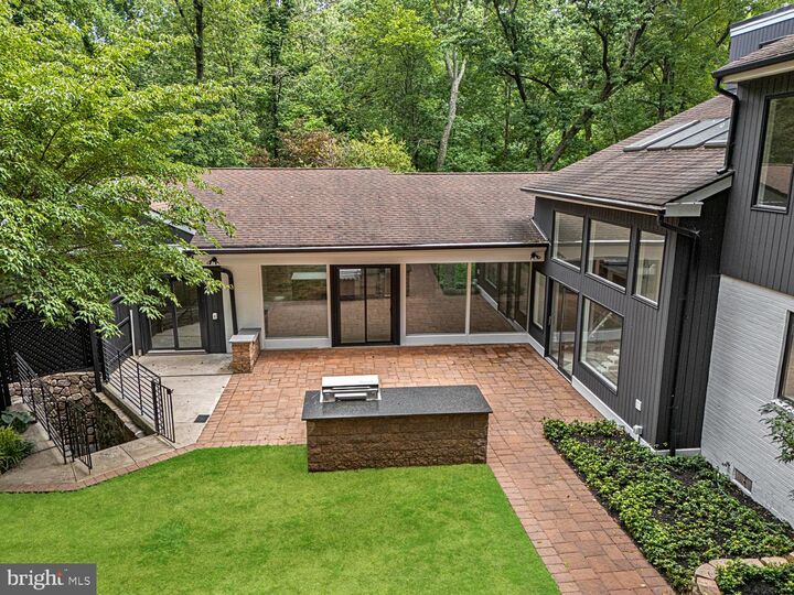 Property Photo:  117 W Possum Hollow Road  PA 19086