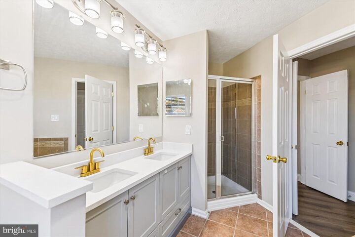 Property Photo: 1375 Tralee Circle MD 21001