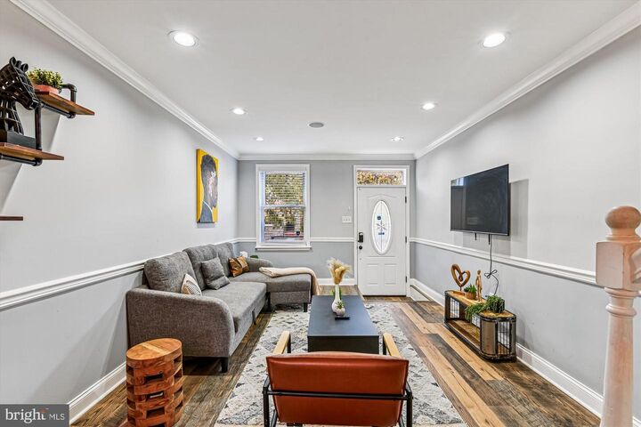 Property Photo: 513 N Patterson Park Avenue MD 21205