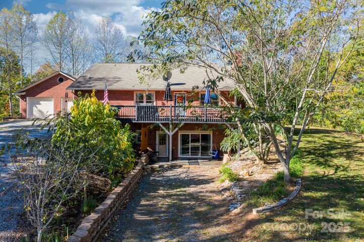 4441 Snyders Way  Lenoir NC 28645 photo