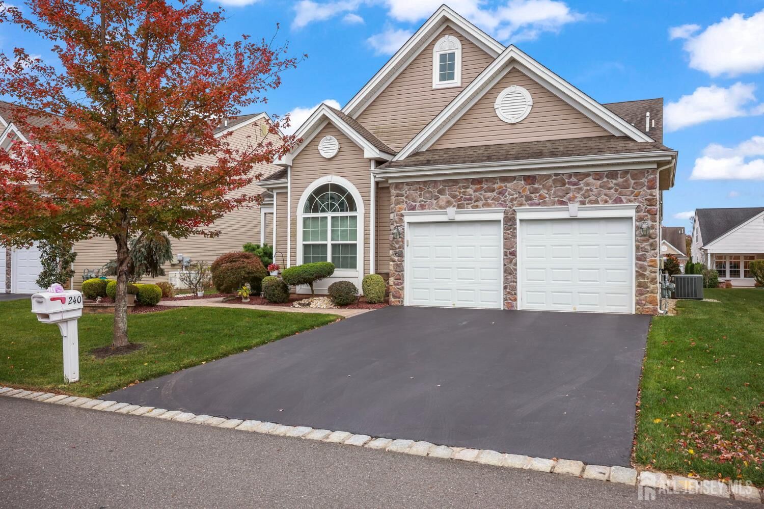 Property Photo:  240 Diamond Spring Drive  NJ 08831 