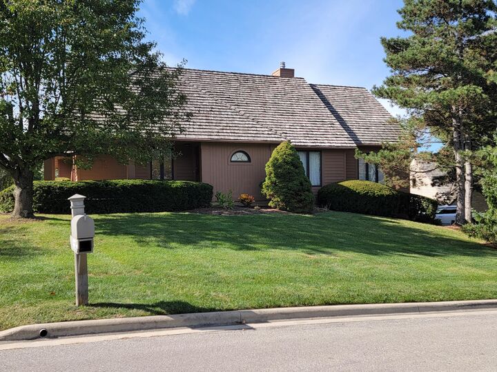 Property Photo: 8825 Birgham N Court OH 43017