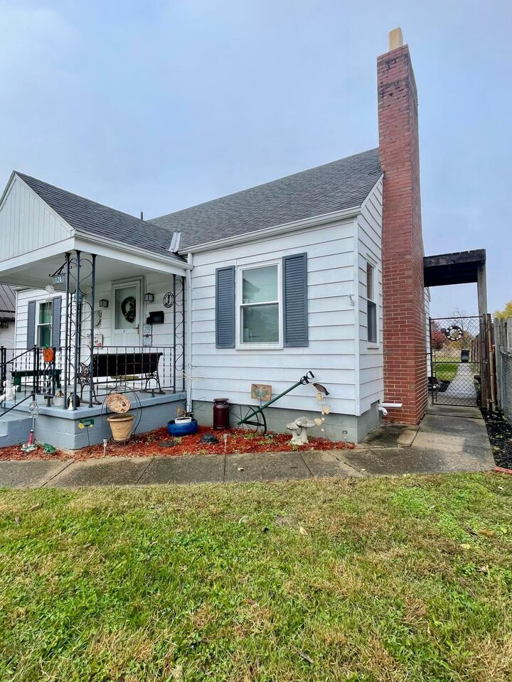 Property Photo: 124 Hayward Avenue OH 43113