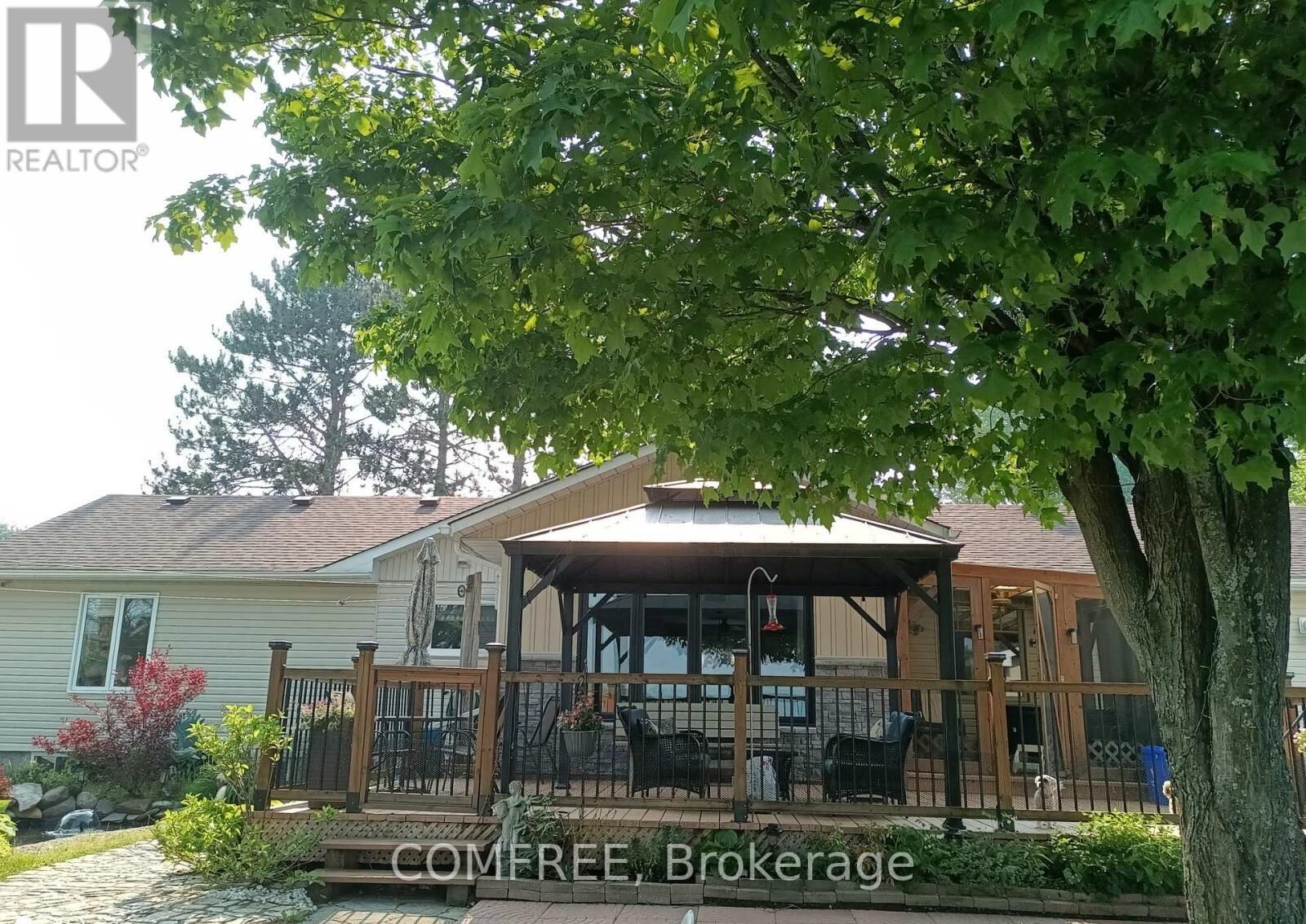 Photo de la propriété: 76 Lake Street ON K0J 2M0