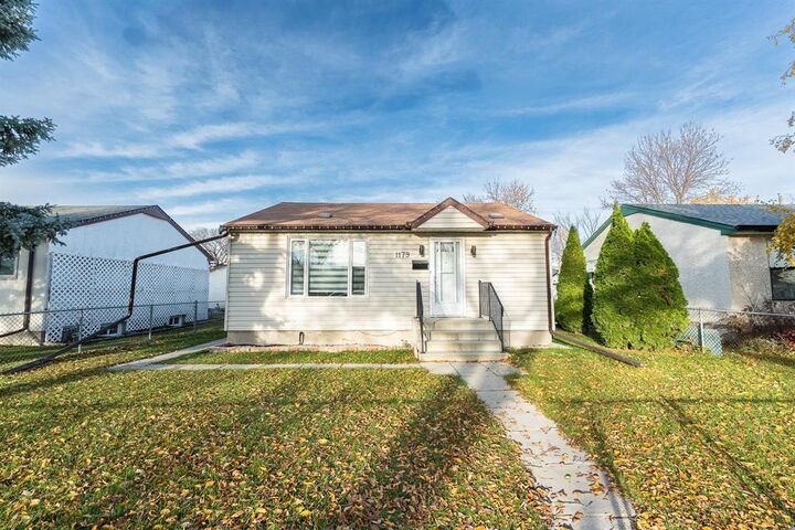 1179 Magnus Avenue  Winnipeg MB R2X 0N7 photo