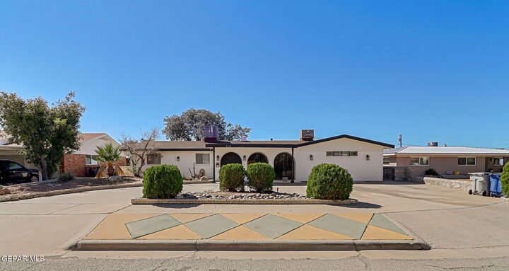 Property Photo:  259 Crown Point Dr Drive  TX 79912 