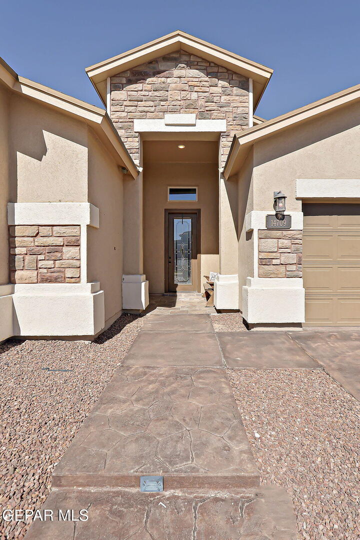 Property Photo:  14709 Tierra Escape Avenue  TX 79938 