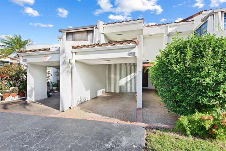 Property Photo:  6491 Racquet Club Dr. 36  FL 33319 