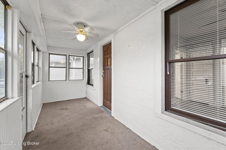 Property Photo: 109 E Garrett St KY 40214