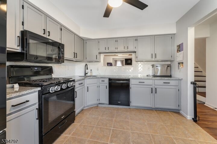 Property Photo:  807 Wedgewood Cir  NJ 08822