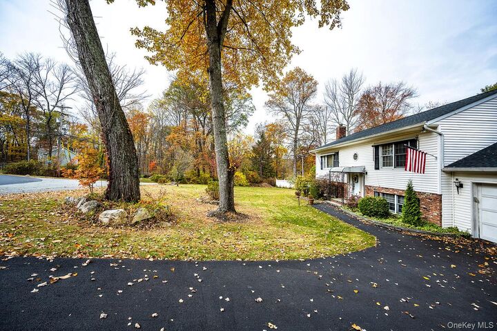 Property Photo:  20 Watson Way  NY 10579 