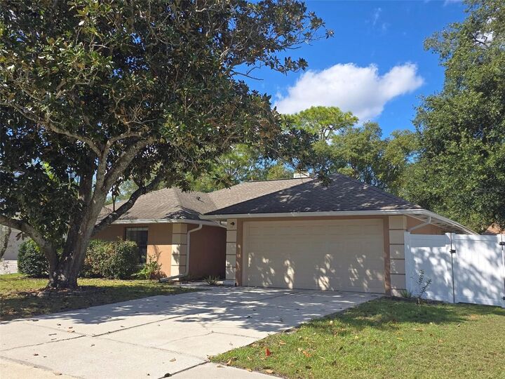 Property Photo: 1044 Beckstrom Drive FL 32765