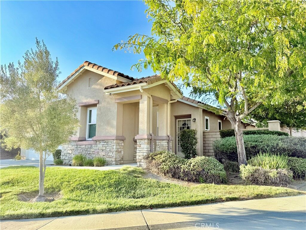 Property Photo: 27786 Panorama Hills Drive CA 92584