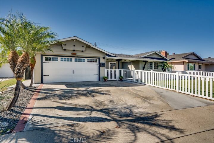 Property Photo:  18963 Acacia  CA 92708 