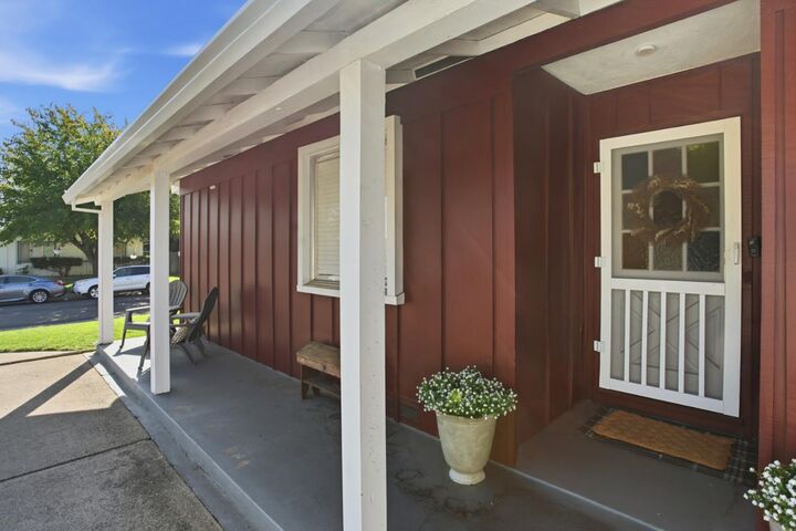 Property Photo: 5401 Fort Sutter Way CA 95841