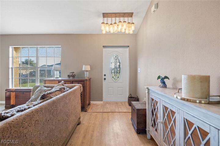 Property Photo: 1226 NE 9th Avenue FL 33909