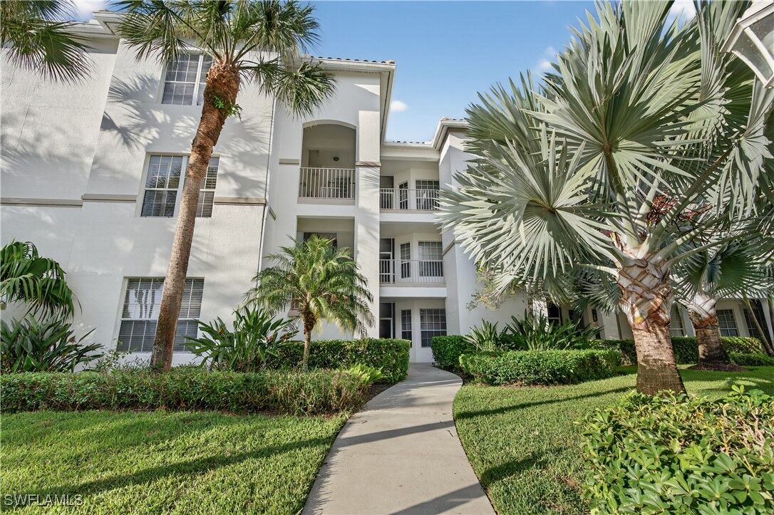 Property Photo:  8223 Parkstone Place 2201  FL 34120 