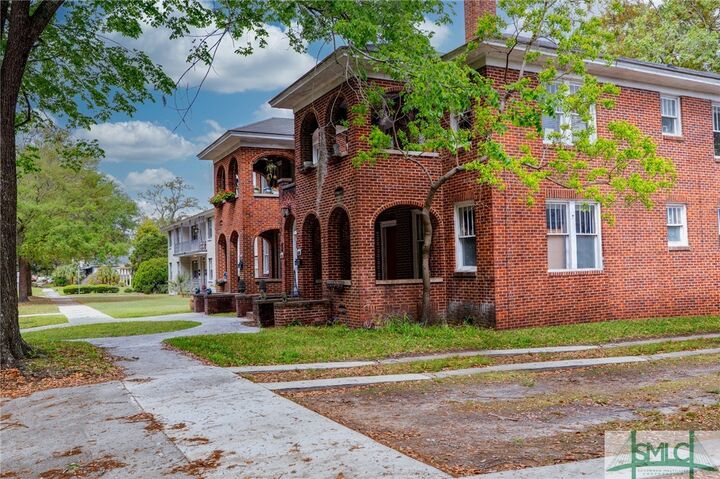 Property Photo: 1310 E Henry Street GA 31404