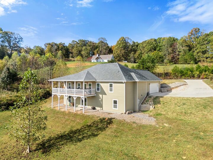 Property Photo:  308 Mystic Ridge  GA 30512 