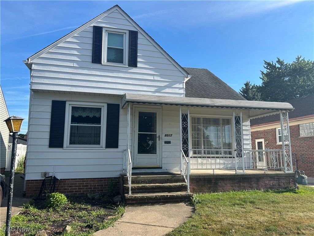 Property Photo:  8017 Wainstead Drive  OH 44129 