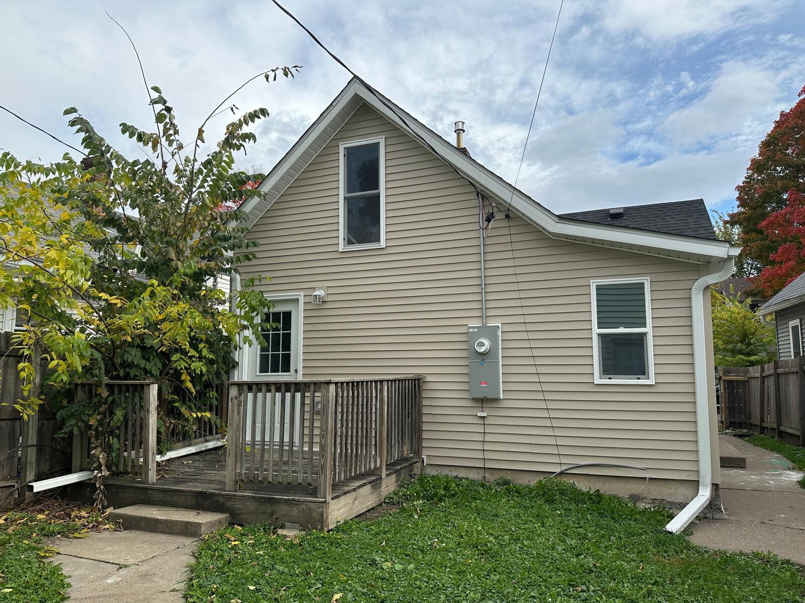 Property Photo:  1213 Woodbridge Street  MN 55117 